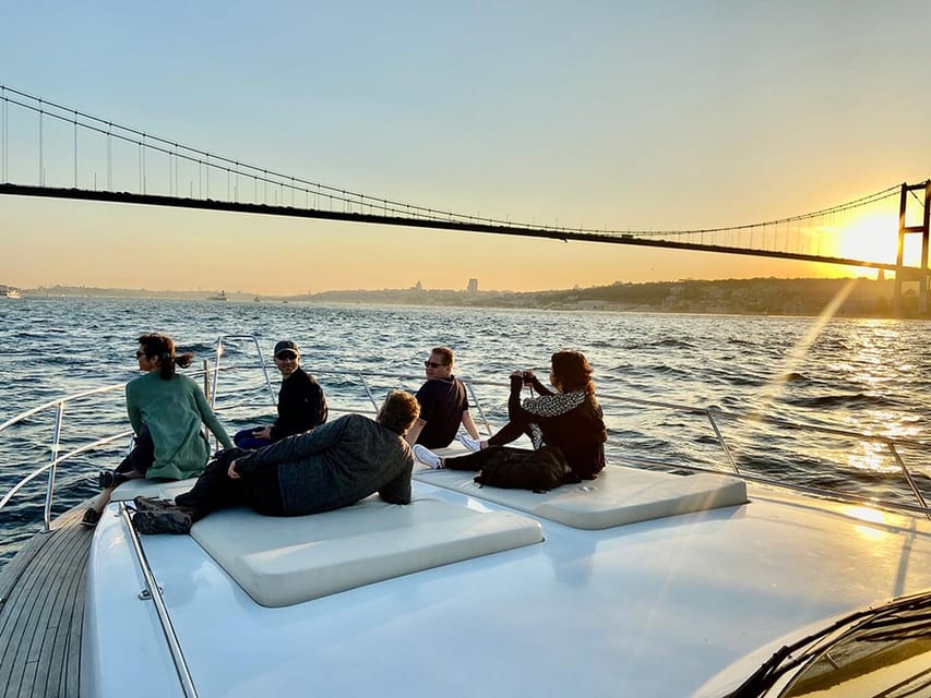 Istanbul: Bosphorus Yacht Cruise at Sunset with Snacks - Snacks, tea, and the practical value of the food