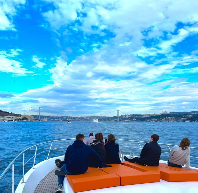 Istanbul: Daytime Bosphorus Yacht Cruise with Fruit & Snacks - Çırağan Palace, Ortaköy, and the Bosphorus Bridge
