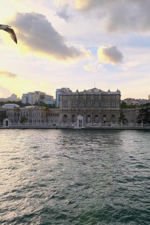 Istanbul: Dolmabahce Palace and Harem Skip-the-Line Ticket - How useful is the audio guide?