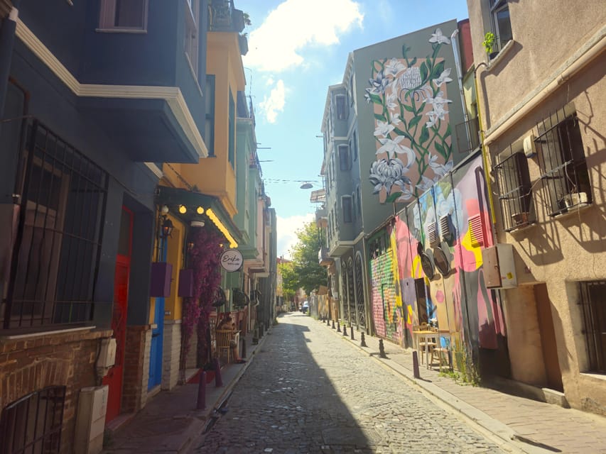 Istanbul: Fener & Balat Guided Tour through Colored Streets - Sveti Stefan, the Bulgarian Iron Church
