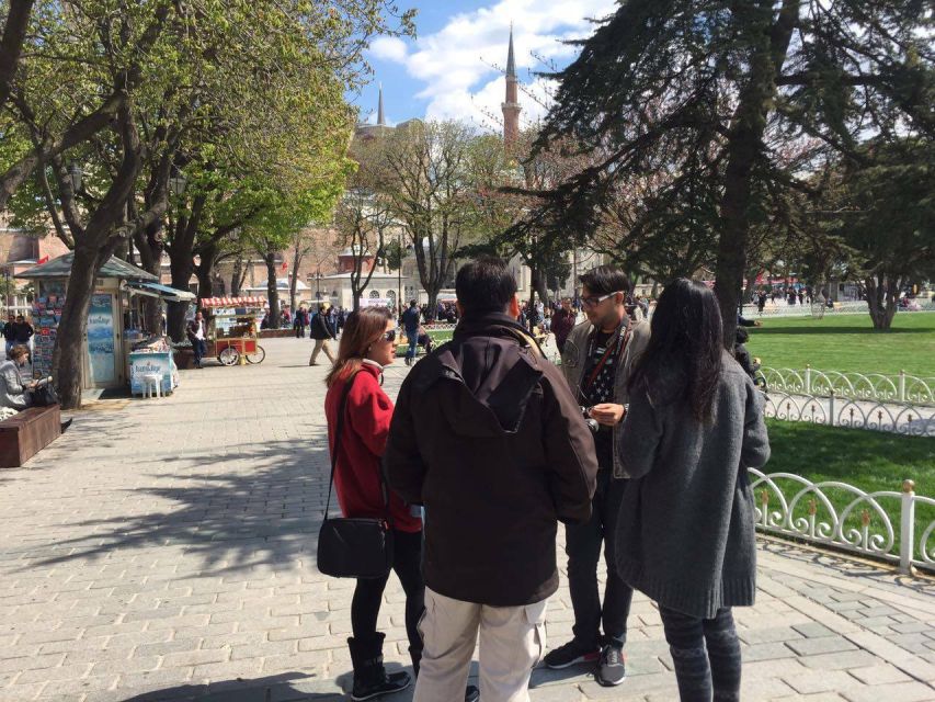 Istanbul: Full-Day City Highlights Tour with Lunch - The guides are the strongest part