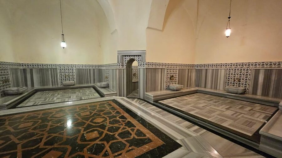 Istanbul: Gedikpasa Historical Hammam with Privacy Add-On - How the service feels