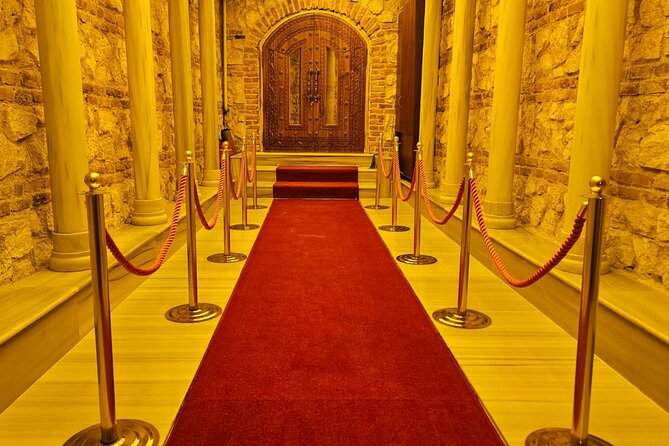 Istanbul Gedikpasa Historical Turkish Bath with Privacy Option - The 10-minute kese scrub