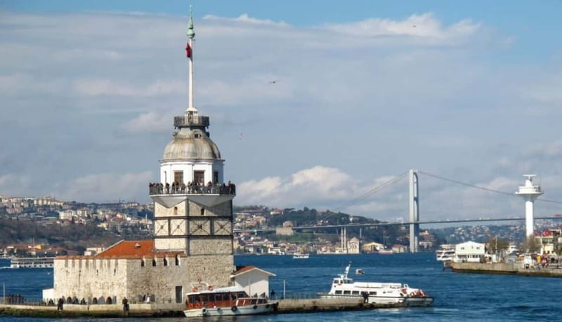 Istanbul: Guided Bosphorus Cruise & Golden Horn Bus Tour - Why this tour works for a first look at Istanbul