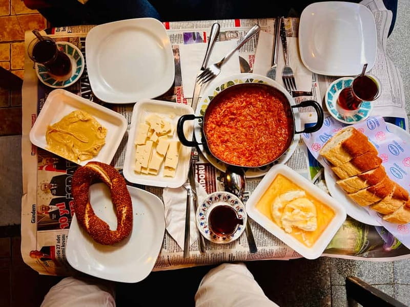 Istanbul: Guided Food Tour with Ferry Ride and Tastings - Key things to know before you book