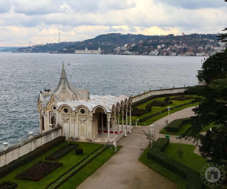 Istanbul: Hagia Sophia and Blue Mosque Tour with Tickets - Timing, clothing, and practical concerns