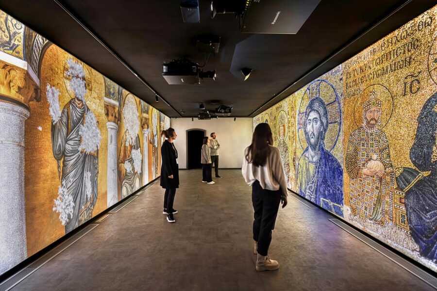 Istanbul: Hagia Sophia Mosque and Museum Skip-The-Line Combo - Small details that can make the visit easier