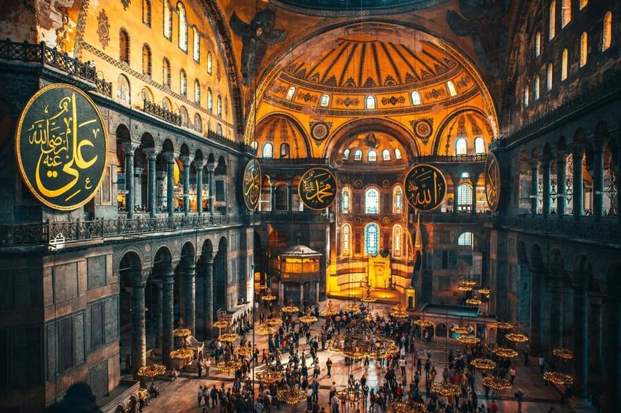 Istanbul: Hagia Sophia Skip-the-Ticket Line & Audio Guide - Who will find this experience worthwhile?