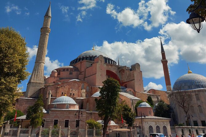 Istanbul Highlights Blue Mosque, Hagia Sophia, Cisterns and More! - Underground Istanbul at the Basilica Cistern