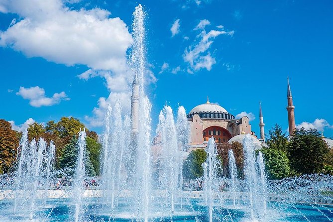 Istanbul Historical Tour with Guide, Lunch and Transfers - Topkapi Palace: the day’s richest historical stop