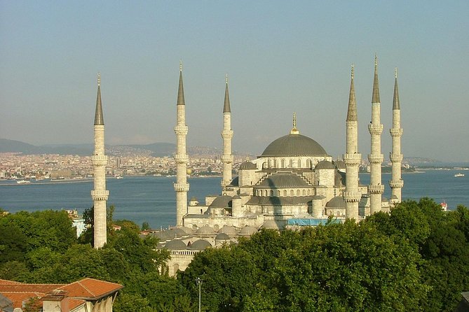 Istanbul Imperial & Bosphorus Tour - Incl. Lunch - Spice Bazaar: a shorter, more focused market stop