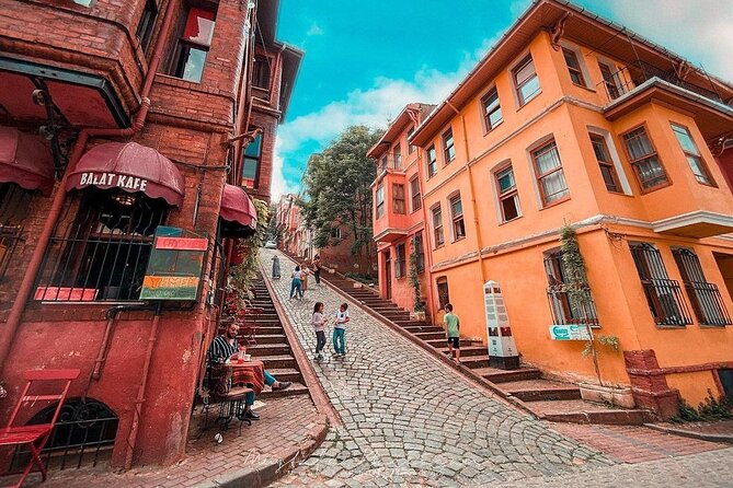 Istanbul in Colors: Balat Tour - Timing, meeting point, and the small details that matter