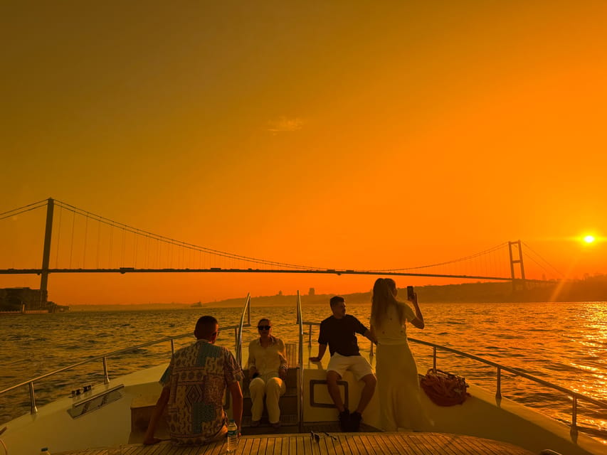 Istanbul: Morning or Sunset Cruise with Guide and Snacks - Rumeli Fortress and the Narrower Bosphorus