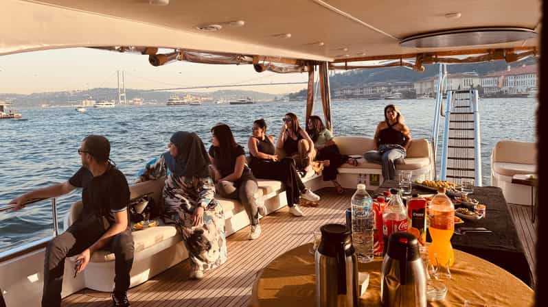 Istanbul: Morning or Sunset Cruise with Guide and Snacks - Dolmabahçe Palace and the European Shore