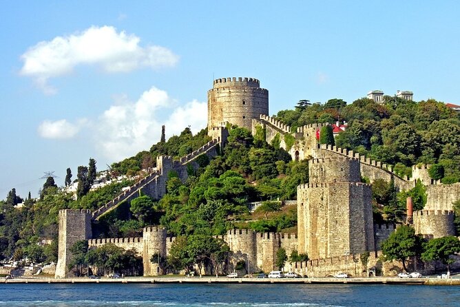 Istanbul Old City And Sunset Bosphorus Cruise Tour - Topkapi Palace from the outside