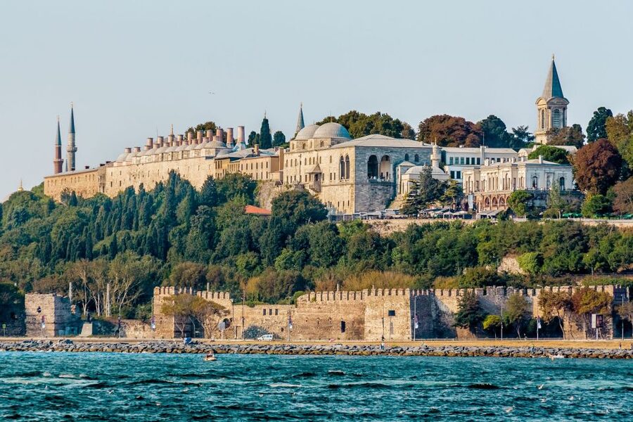 Istanbul: Old City Full-Day Tour with Lunch and Hotel Pickup - Why this route works for a first day in Istanbul