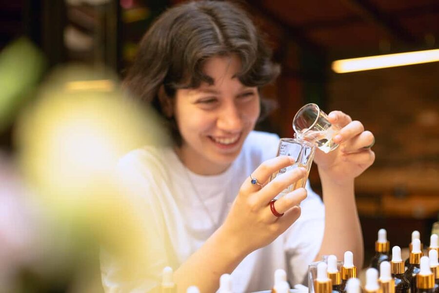 Istanbul: Perfume Making Workshop with Snacks and Drinks - Why perfume making fits Istanbul so well
