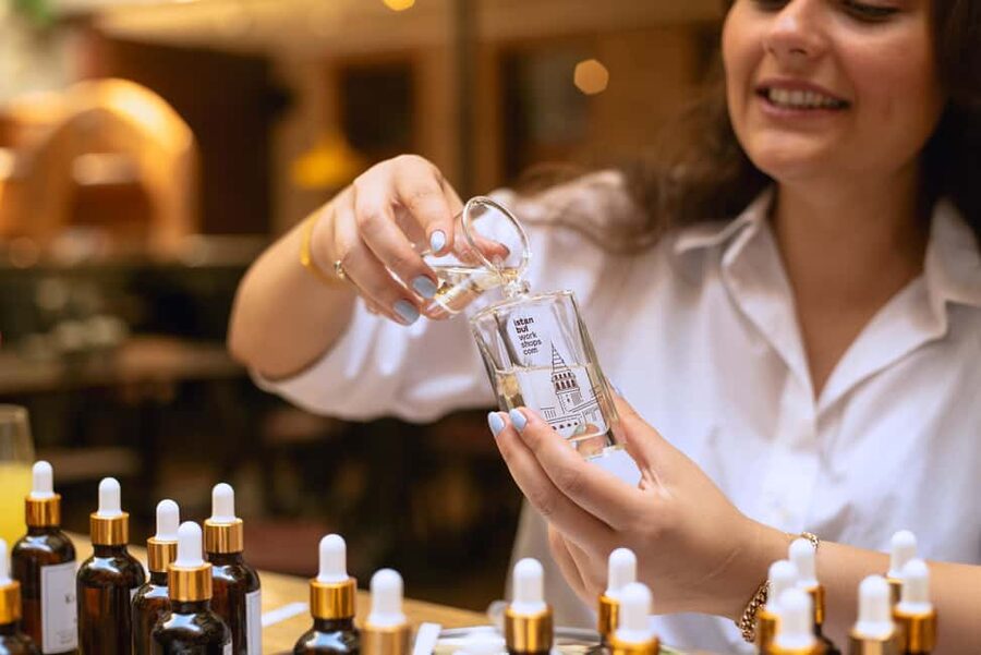 Istanbul: Perfume Making Workshop with Snacks and Drinks - Ali’s role in shaping your blend