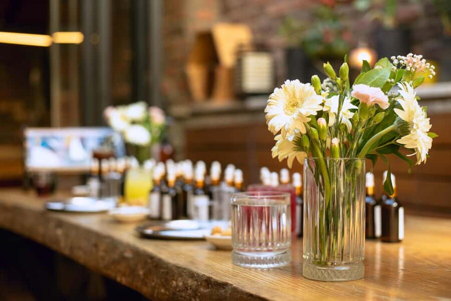 Istanbul: Perfume Making Workshop with Snacks and Drinks - Turkish tea, coffee, and handmade cookies