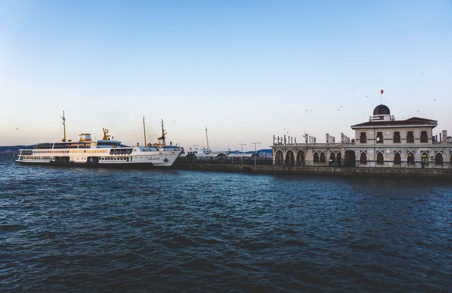 Istanbul: Princes' Islands Cruise w/Music, Lunch & Transfer - Kınalıada: A Short Introduction to Island Life