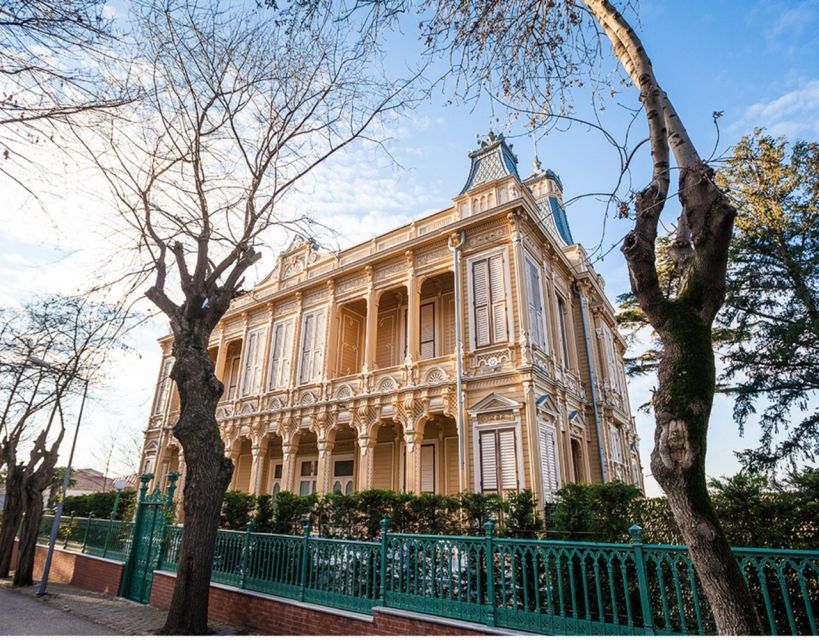 Istanbul: Princes' Islands Tour with Lunch and Transfers - A second island stop, with one important itinerary warning