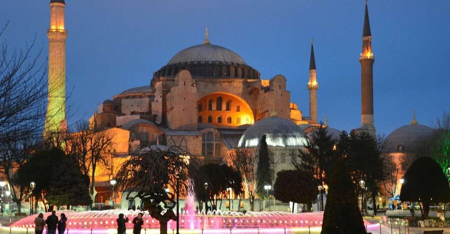 Istanbul: Private Customized Tour - Hippodrome, Blue Mosque, and Hagia Sophia