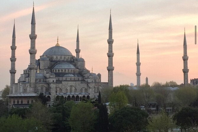 Istanbul Private Walking Highlights Tour - Blue Mosque: a short start in Sultanahmet