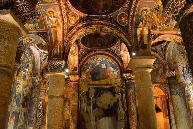 Istanbul to Cappadocia 2 Day Tour with Guide, Flights and Hotels - Guides, vehicles, and the weak point: transfers