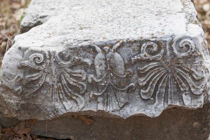Istanbul to Truva Troy Guided Day Tour with Lunch and Transfers - What you actually see inside the archaeological site