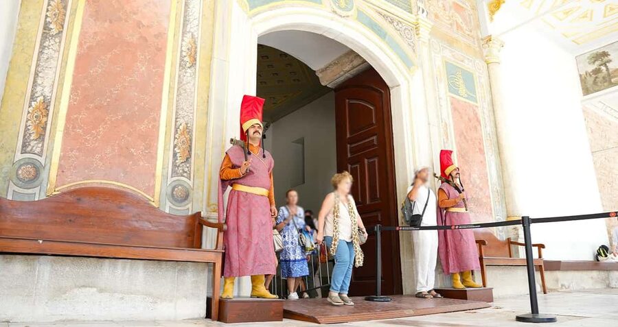 Istanbul: Topkapi and Harem Tour with Skip-the-Line Ticket - Key points to know before you book