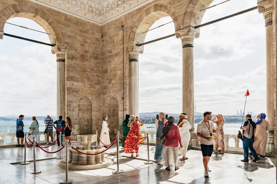 Istanbul: Topkapi Palace and Harem Guided Tour with Ticket - Key points to know before booking