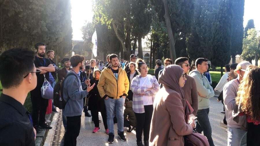 Istanbul: Topkapi Palace Skip-the-Line Ticket & Guided Tour - Key points to know before booking