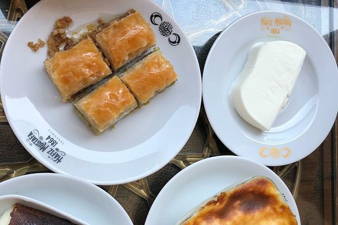 Istanbul Traditional Food Tour with Dinner on Off-Touristy-Path - Meeting at Karaköy Pier at 6:00 pm