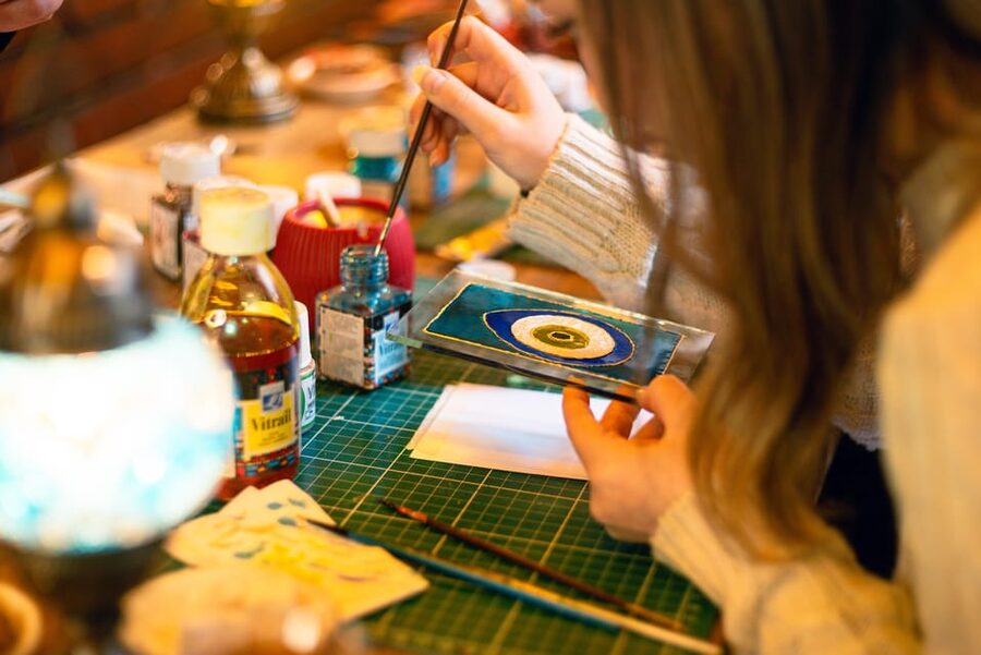 Istanbul: Traditional Stained Glass Painting Workshop - Key points at a glance