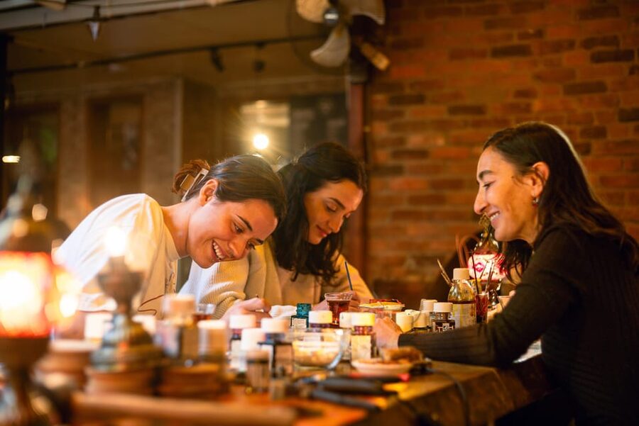 Istanbul: Traditional Stained Glass Painting Workshop - The opening: Turkish art, glass, and local conversation