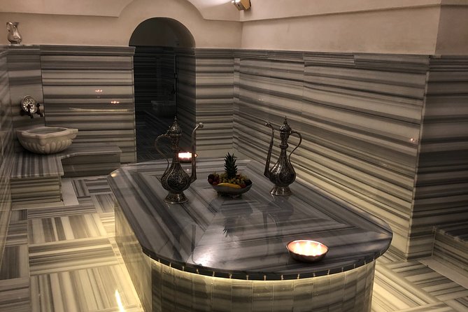 Istanbul Turkish Bath in Ottoman Style at Hammam with Drinks - Is the private format good for couples and families?