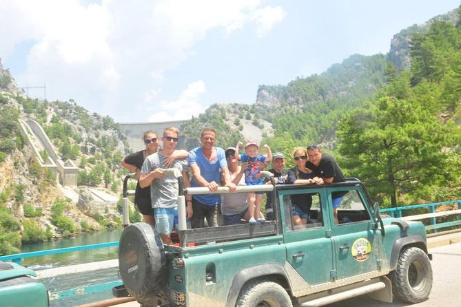 Jeep Safari Adventure around Green Canyon - The people make the difference