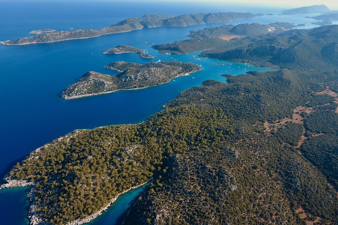 Kas: Kekova Island Sunken City & Historical Sites Boat Tour - Üzüm İskelesi closes the day with tea