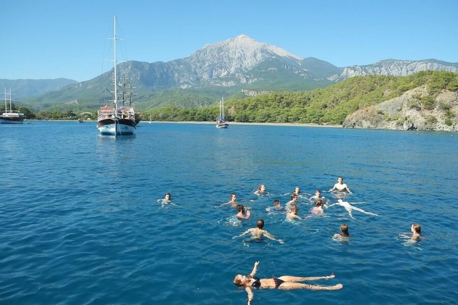 Kemer Full-Day Pirate Boat Trip with Lunch - Should you book the Kemer pirate boat trip?