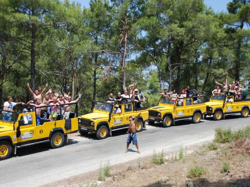 Kemer: Jeep Safari Tour with Lunch at Riverside - Climbing past 1,500 meters