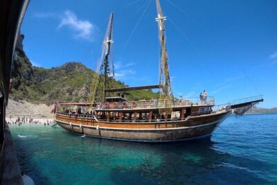 Kusadasi Boat Trip With Lunch And Hotel Transfer