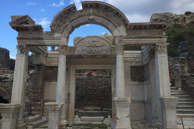 LESS Walking Tour : Private Ephesus, House of Virgin Mary, Temple - Who should choose this Ephesus tour?