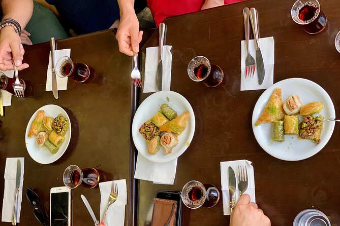 Local Food, History and Hidden Places Walking Tour in Istanbul - The guide makes or breaks the experience