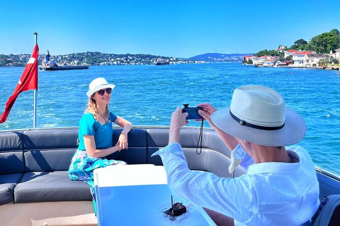 Luxury Bosphorus Yacht Cruise – Stopover in Asian Side - Palaces, bridges, and waterfront landmarks