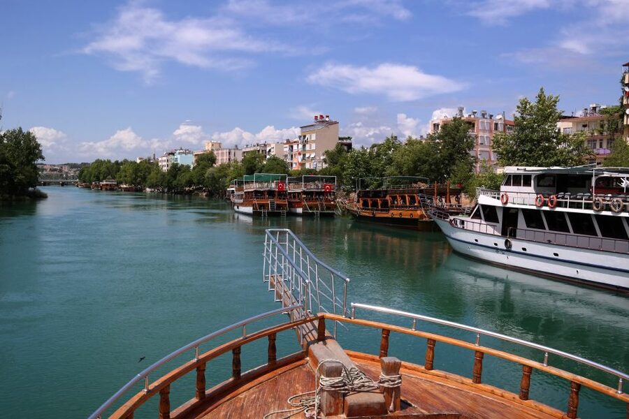 Manavgat Cruise & Grand Bazaar w/Lunch and Unlimited Drinks - Who will enjoy this Manavgat day trip?