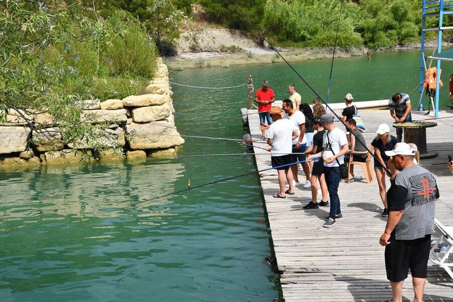 Manavgat: Guided Aqueduct, Waterfall & Green Lake Tour - Hotel pickup and the first cultural stop