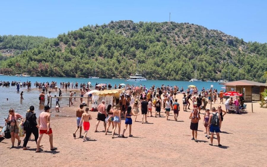 Marmaris: Jeep Safari Adventure Trip With Lunch - Pine forests and rough tracks above Marmaris