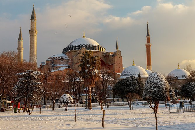 Morning Istanbul: Half-Day Tour with Blue Mosque, Hagia Sophia, Hippodrome and Grand Bazaar - Hippodrome: Roman monuments in an open city square