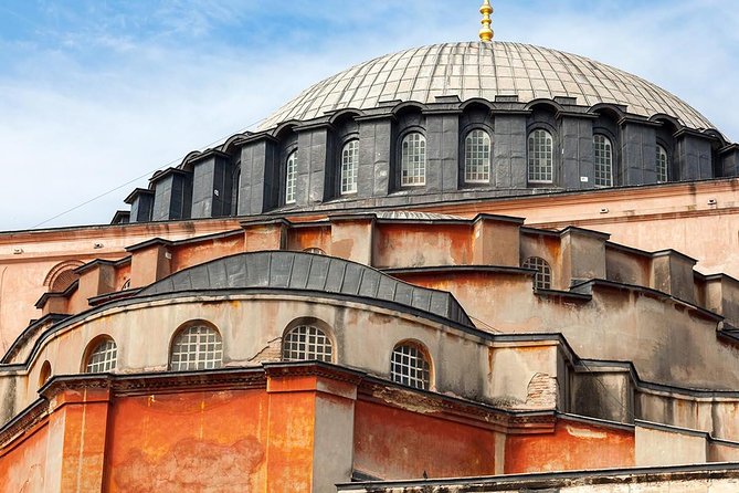 Morning Istanbul: Half-Day Tour with Blue Mosque, Hagia Sophia, Hippodrome and Grand Bazaar - Hagia Sophia: the emotional center of the morning