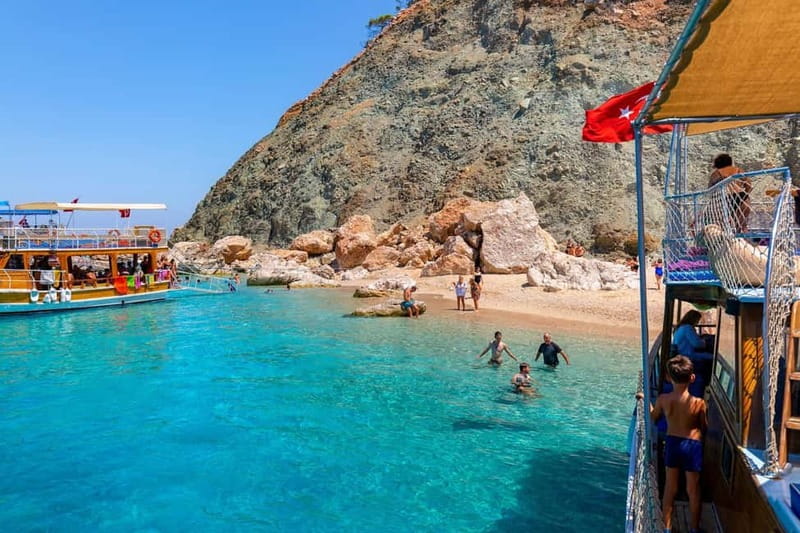 Oludeniz: Butterfly Valley, St. Nicholas Island incl. Lunch - What the $48 price really covers